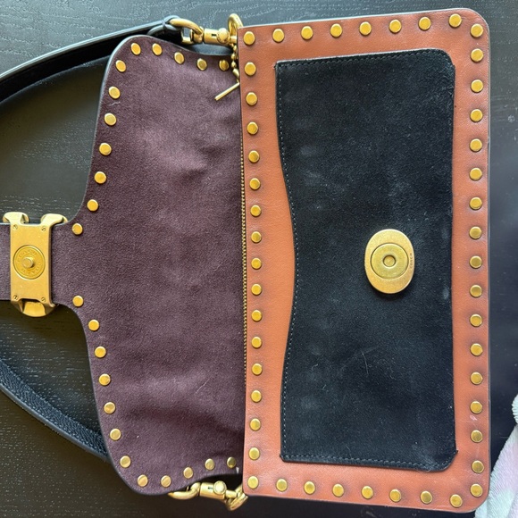 Coach Black and Brown Shoulder Bag with Gold Accents - Picture 5 of 13